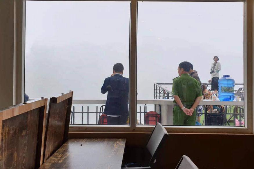 Panorama trên đỉnh Mã Pì Lèng bị đình chỉ kinh doanh-2