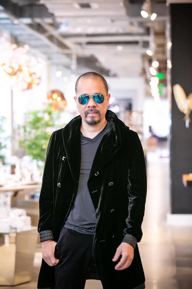 NTK Đức Hùng nói về ca sĩ mặc áo dài không quần: Người dân nước Mỹ không rảnh để bắt xin lỗi những việc như vậy!-3