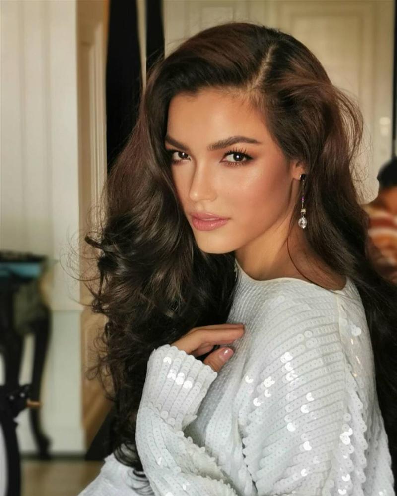 Bản tin Hoa hậu Hoàn vũ 14/10: Hoàng Thùy posing xuất sắc khiến khán giả quốc tế kỳ vọng đăng quang-4