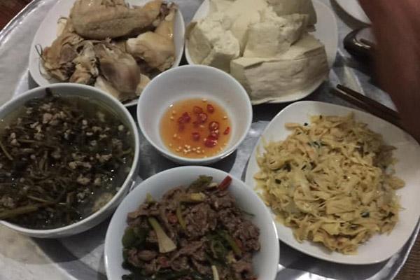 Đặt cơm gà trên mạng, cô nàng ngã ngửa khi nhận hàng vài khúc xương với giá 35k khiến dân mạng xót dùm-6