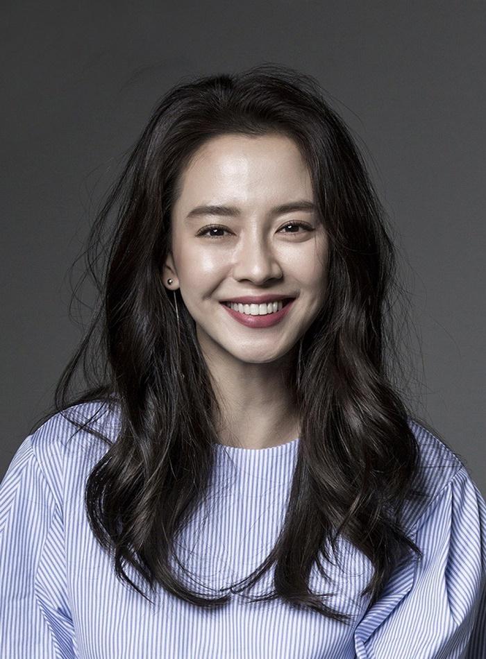 Song Ji Hyo thông báo gia nhập công ty quản lý mới Creative group ING.