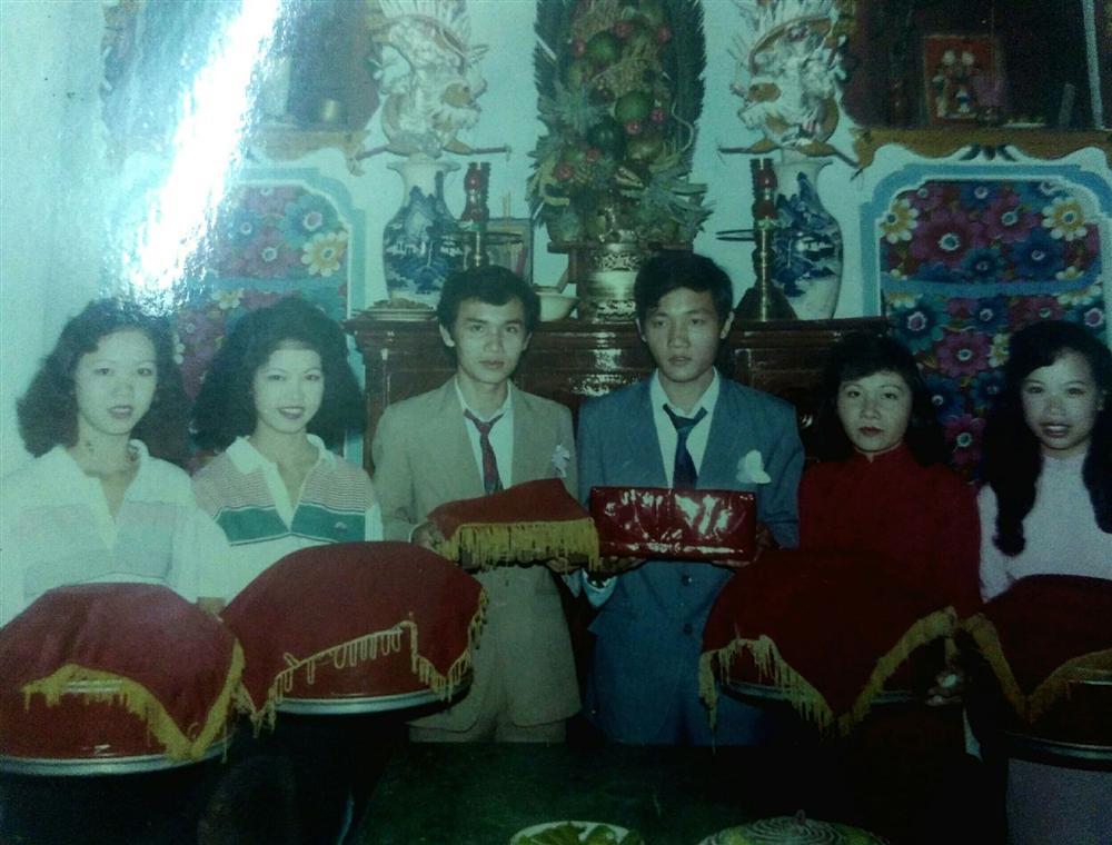 31 năm trước uống một cốc nước mía bên đường, người đàn ông mê luôn cô bán hàng, diễn một cú lừa rồi thành công cưới về làm vợ-8