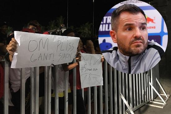 Thua Việt Nam trên sân nhà, HLV Indonesia làm bao người hoang mang: 'Tôi có thể bị giết nếu ra ngoài lúc này'