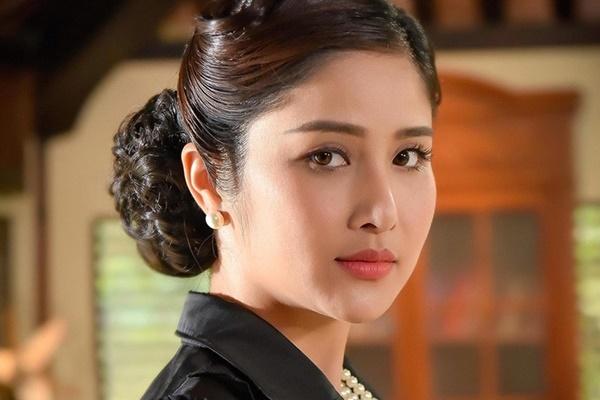 Thảo Trang kể cảnh nóng đầy nước mắt với Quốc Huy-2