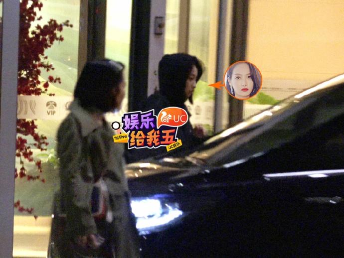 Trưởng nhóm f(x) Victoria suy sụp, vội vã sang Hàn ngay trong đêm cho kịp đám tang Sulli-4