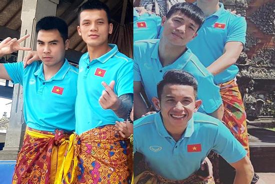Tuyển Việt Nam náo loạn mạng xã hội với loạt ảnh 'mặc váy' tham quan Indonesia