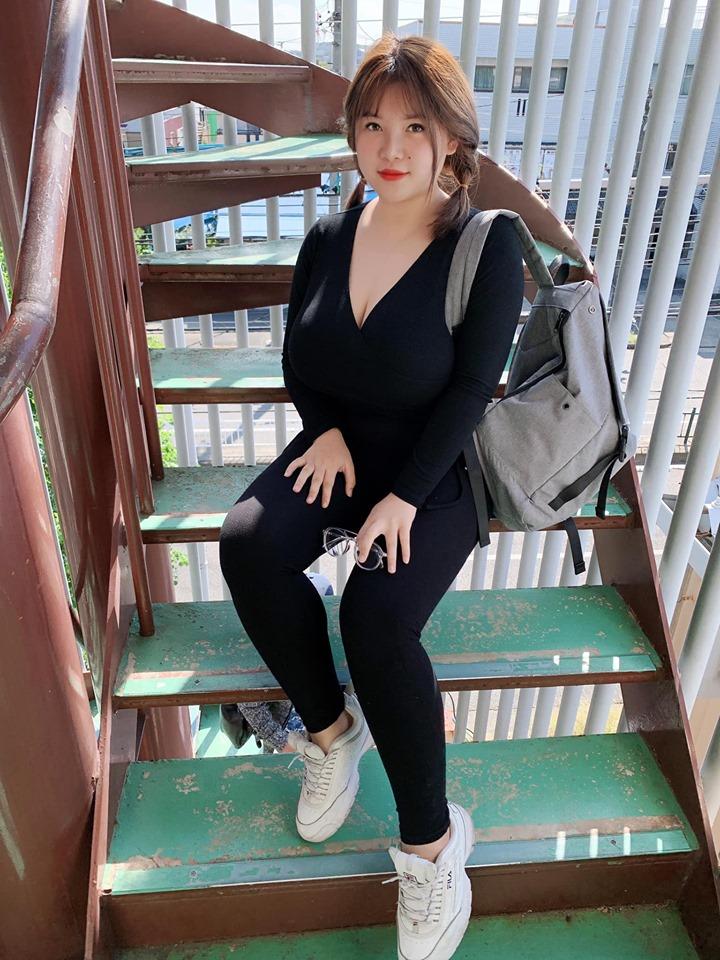 Gần 1 năm sang Nhật du học, nữ sinh ngực khủng ở Hải Dương vẫn bị nhiều người chụp trộm vòng 1 ngoại cỡ-3