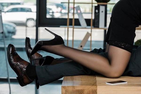 Lời trần tình của nam phó phòng sau cuộc tình một đêm’-2