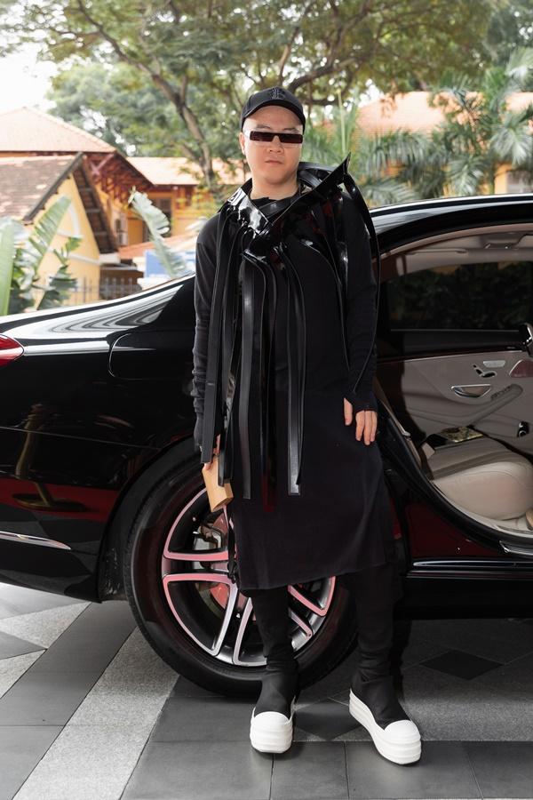 Ninh Dương Lan Ngọc, Jun Vũ xuất hiện sang chảnh bên dàn siêu xe 200 tỷ đồng-10