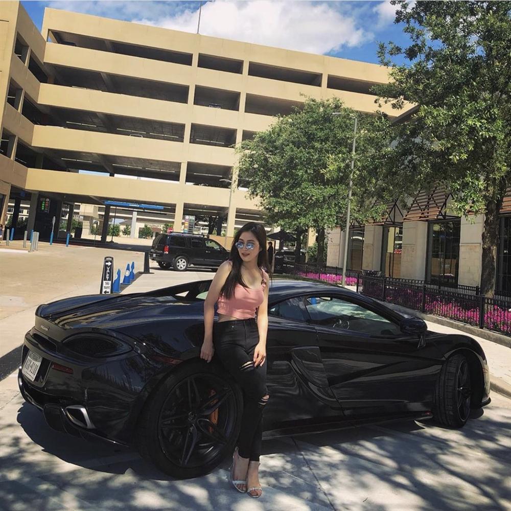 Đứng trên đỉnh cao danh vọng, mỹ nhân Việt vẫn từ bỏ hào quang để được sống bình yên-10