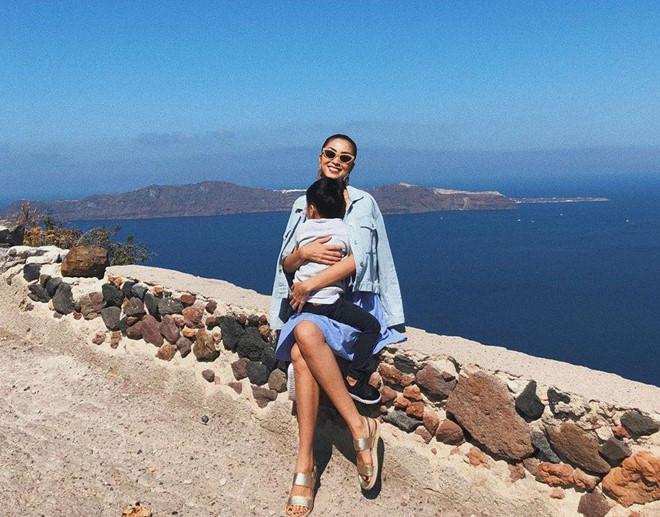 Quý tử nhà Tăng Thanh Hà lộ mặt rõ ràng, không ai còn phải tò mò thêm nữa-3