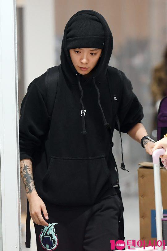 Krystal túc trực bên linh cữu Sulli suốt 3 ngày-5