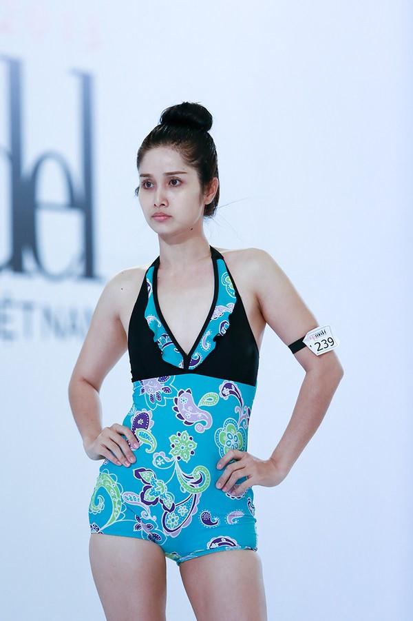 Dàn mỹ nhân Tiếng sét trong mưa diện bikini khoe thân hình gợi cảm-7