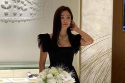 Song Hye Kyo gây tranh cãi khi dự sự kiện sau ngày mất của Sulli