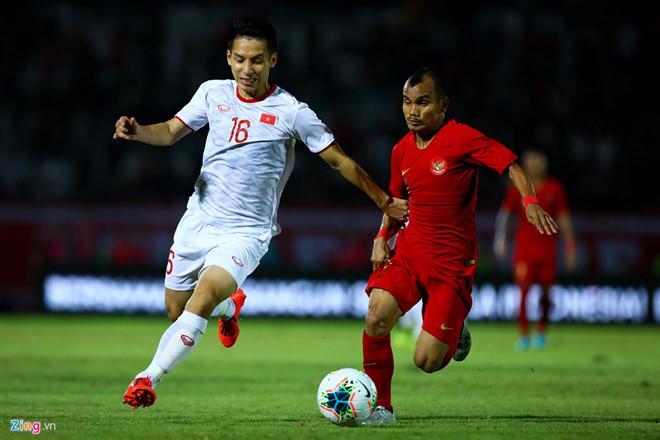 Phóng viên Công Phượng và nghề tay trái fan gắn cho cầu thủ-7