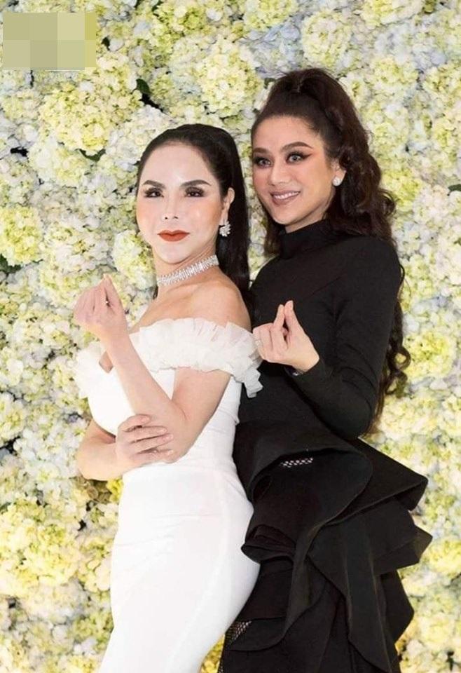 HHen Niê trang điểm theo concept mắt thâm thiếu ngủ - Lâm Khánh Chi chưa đến Halloween đã họa mặt dọa ma-1