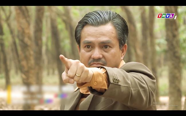 Cao Minh Đạt tra tấn chính con trai mình trong tập 41 Tiếng Sét Trong Mưa-7