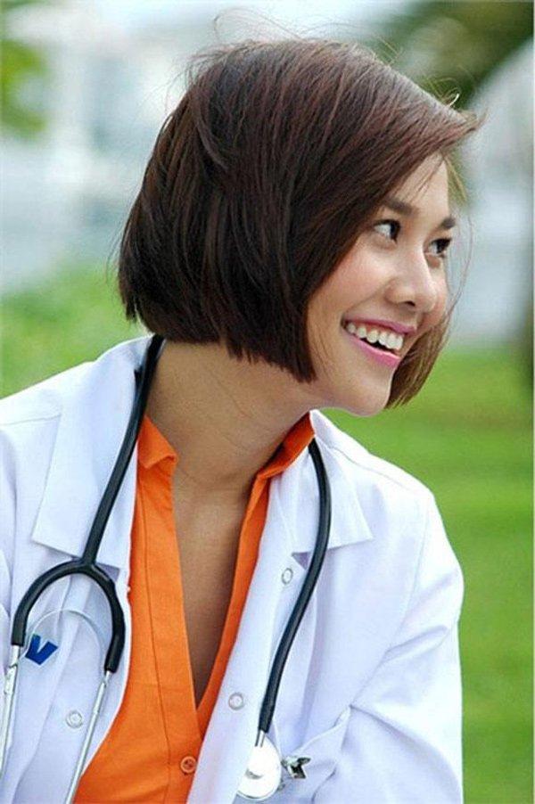 Thanh Hằng bất ngờ cắt tóc ngắn, fans đồng loạt khen đẹp trai quá-6