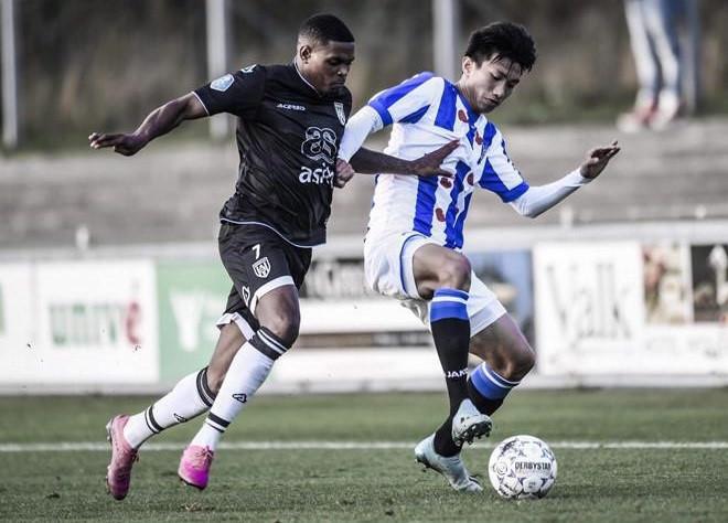 Đồng đội ở SC Heerenveen: Chúng tôi rất vui khi có Văn Hậu ở đây-3