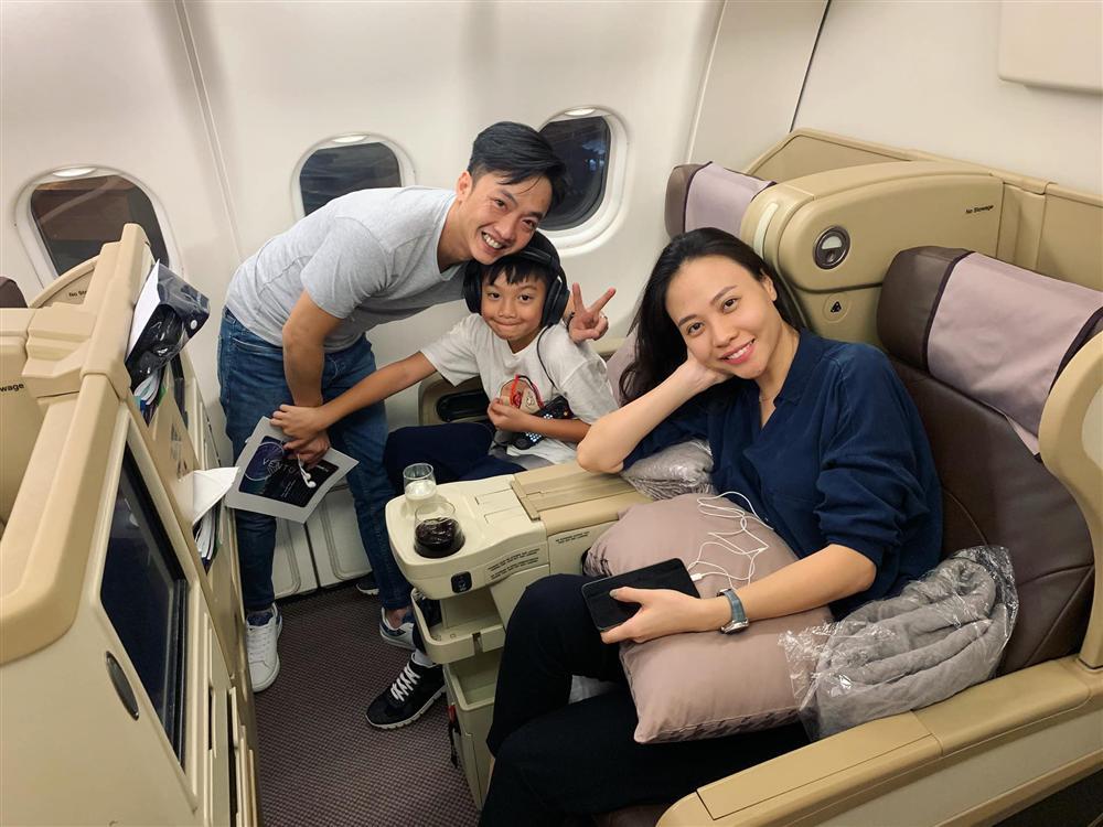 Được Đàm Thu Trang chăm sóc tận tâm, bảo sao Subeo lại chẳng hết mực yêu thương mẹ kế đến thế!-7