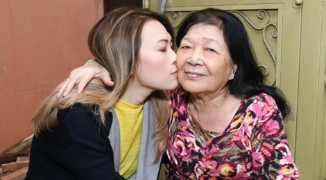 Rũ hết hào quang lấp lánh, Mỹ Tâm - Nhã Phương - HHen Niê chỉ muốn làm đứa con bé bỏng bên người phụ nữ của cuộc đời-4