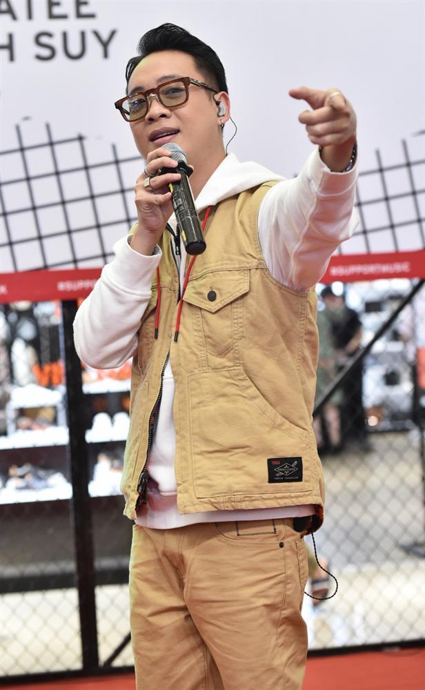 Tháp tùng nhau đi dự sự kiện, em chồng Hà Tăng chẳng ngại tình tứ với bạn gái hotgirl-6