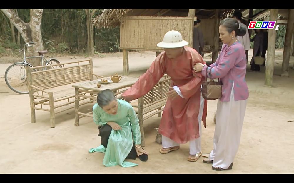 Cao Thái Hà bỏ thuốc mê rồi lột đồ đàn ông đã có vợ trong tập 42 Tiếng Sét Trong Mưa-1