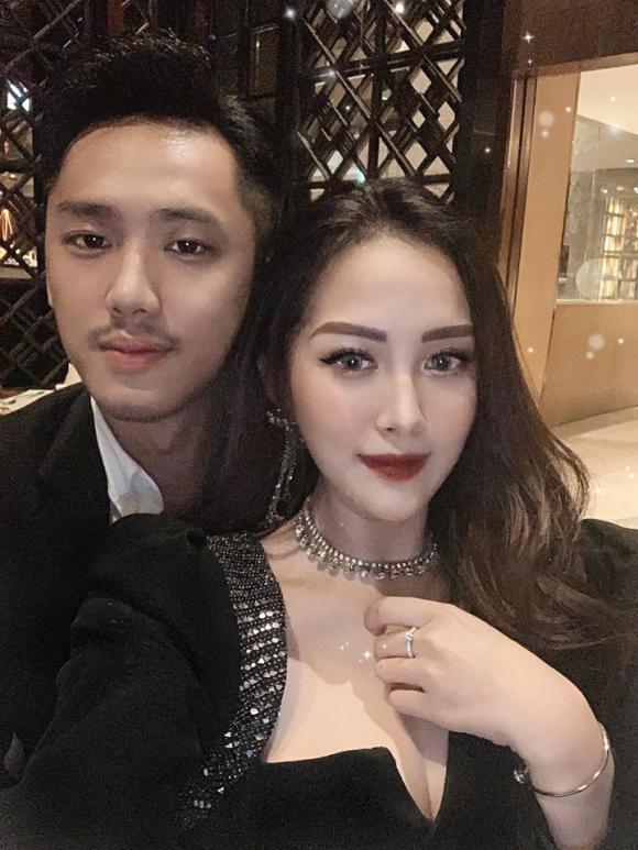 Dư Hàng My khoe nhẫn kim cương siêu xịn, dân mạng trổ tài dự đoán gia thế của em rể Hương Tràm-4