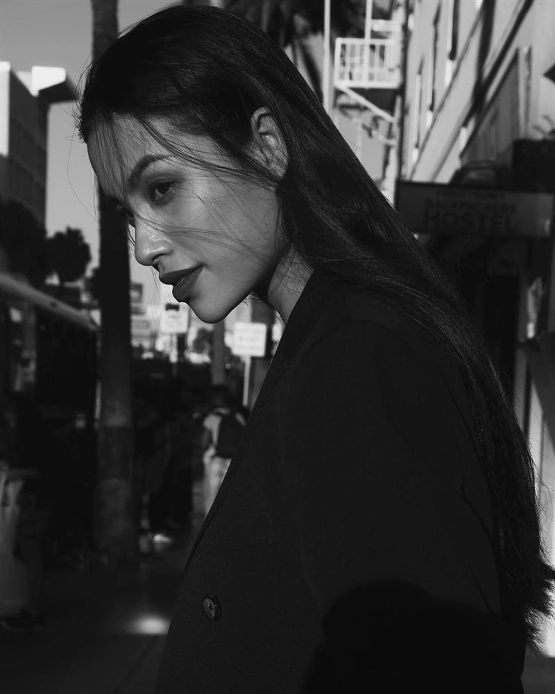 Bản tin Hoa hậu Hoàn vũ 21/10: Cô gái bị chê xấu xí nay đẹp hơn cả Phạm Hương và Diễm Hương-4