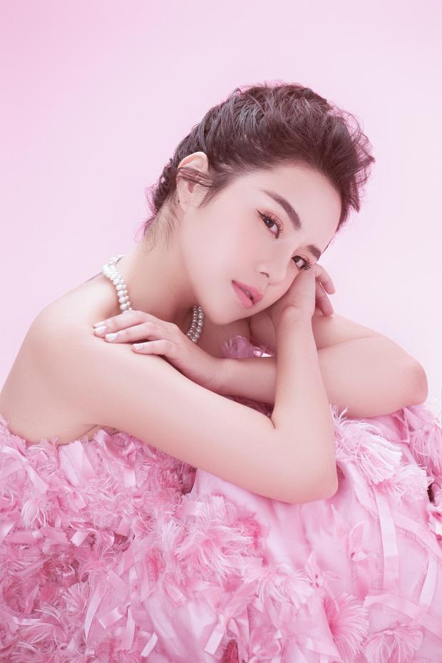 Hậu chia tay Quang Đăng, Thái Trinh chuyển hướng sexy đến nghẹt thở, mặt hao hao Cổ Lực Na Trát-2