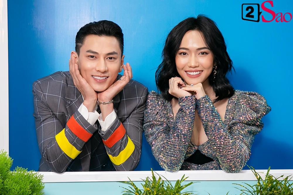 Isaac không sợ lộ hàng khi diễn cảnh khỏa thân trong Anh Trai Yêu Quái-8