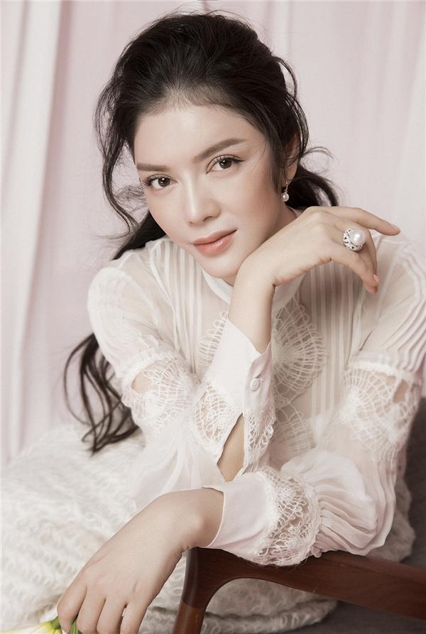 Lý Nhã Kỳ công khai tên bạn trai sau 9 năm gắn bó, cũng đồng thời... nói lời chia tay-1