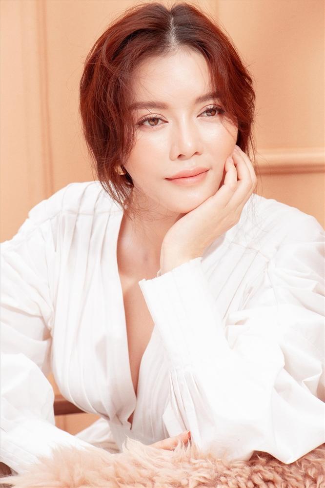 Lý Nhã Kỳ công khai tên bạn trai sau 9 năm gắn bó, cũng đồng thời... nói lời chia tay-2