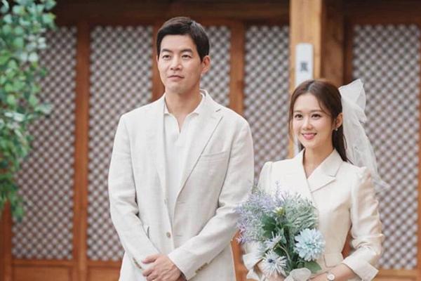 Vẻ ngoài của ‘người chồng quốc dân nên duyên với Jang Nara-10