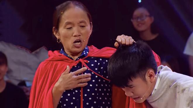 Khổ thân Trấn Thành bị gọi đuông dừa còn được bà Tân Vlog gợi ý thịt làm món siêu khổng lồ-2