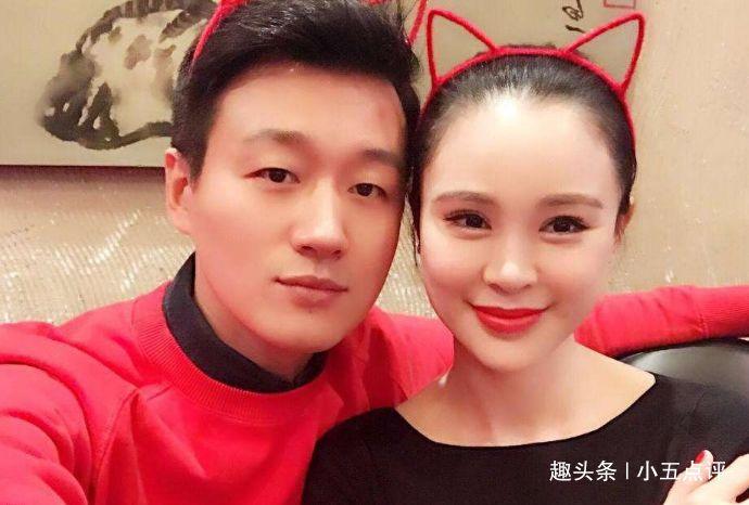 Phải lòng cô giáo, chàng sinh viên quyết tán bằng được... và kết quả sau 10 năm-1