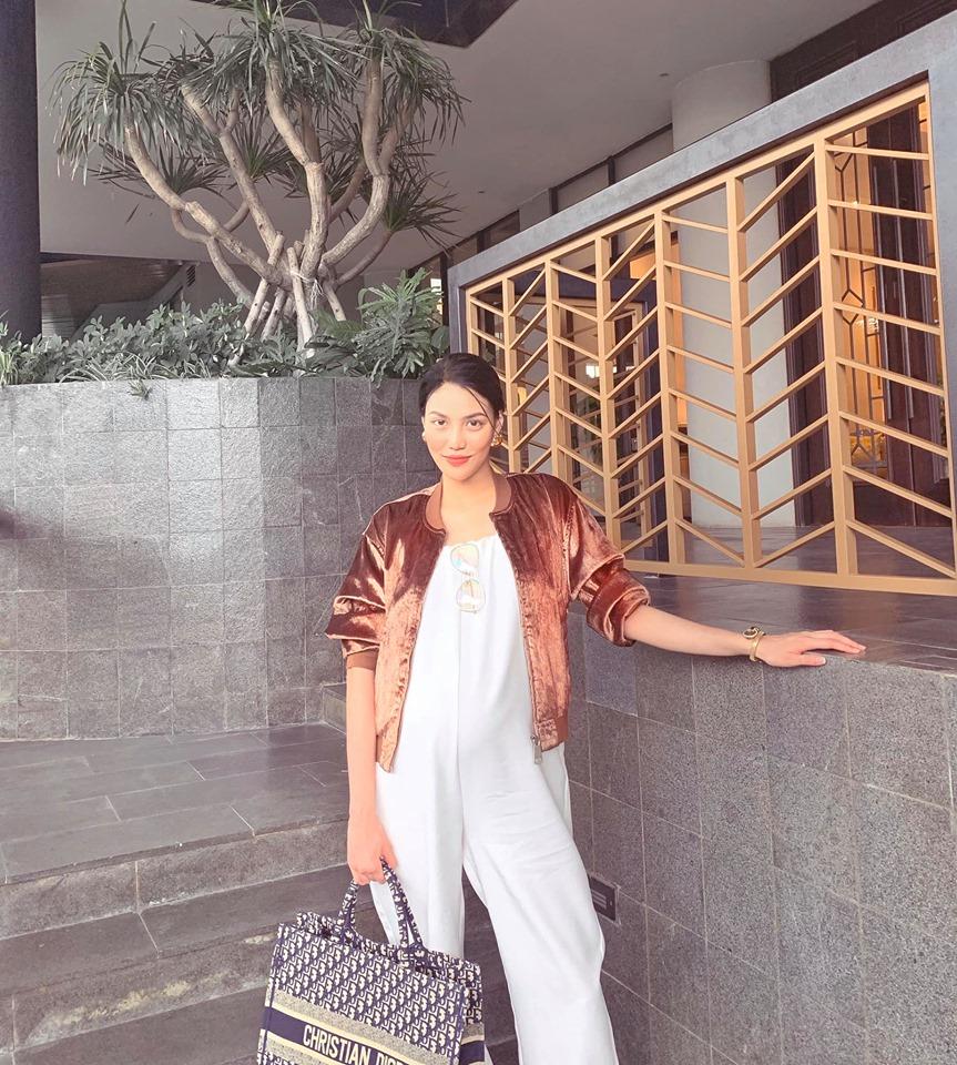 Là mẹ bầu sành điệu nhất nhì Vbiz nhưng Lan Khuê vẫn liên tục than thở chuyện ăn mặc khi mang thai-3