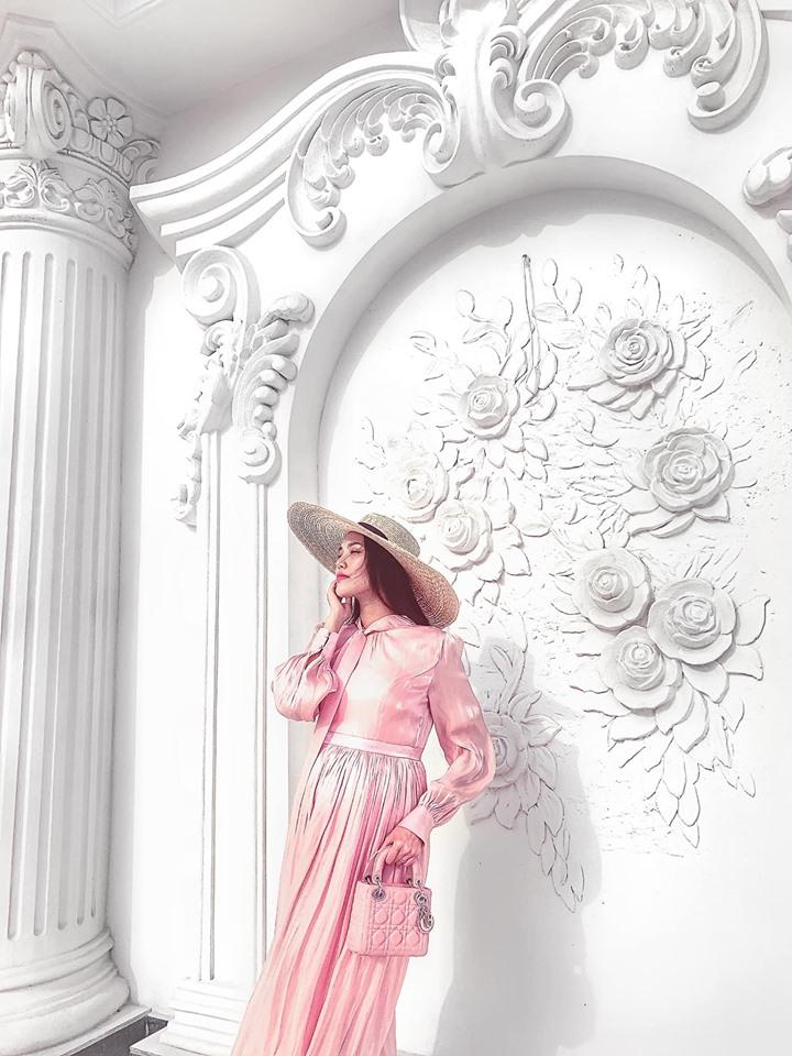 Là mẹ bầu sành điệu nhất nhì Vbiz nhưng Lan Khuê vẫn liên tục than thở chuyện ăn mặc khi mang thai-10