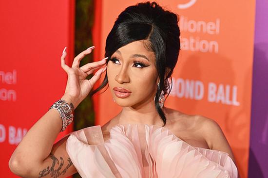 Fan bức xúc vì 'rapper đánh lộn' Cardi B góp mặt trong 'Fast 9'