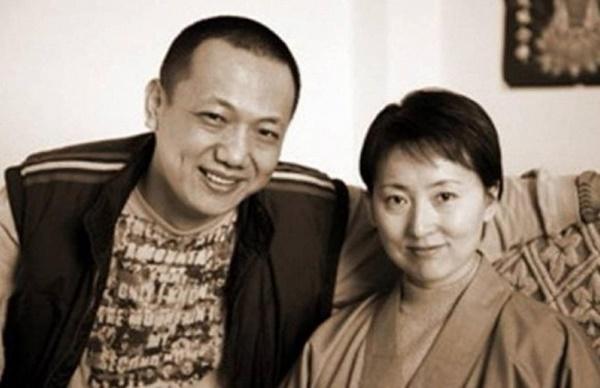 Cuộc đời bi thảm của mỹ nhân Hồng Lâu Mộng: Hai cuộc hôn nhân tan vỡ, tiên nữ cạo trọc vì bệnh ung thư-11