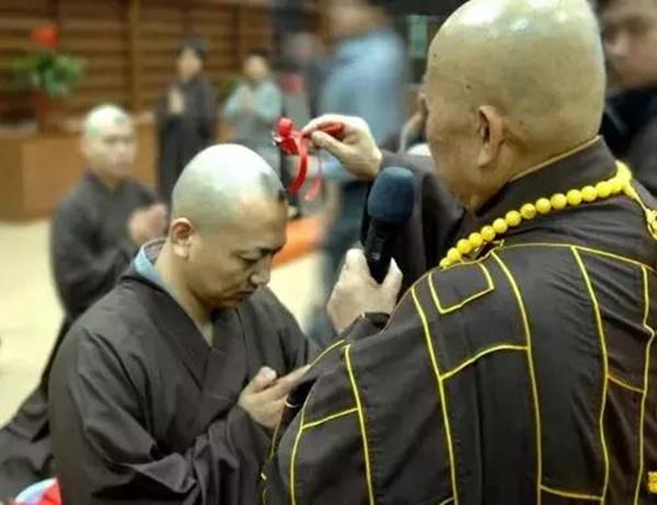 Cuộc đời bi thảm của mỹ nhân Hồng Lâu Mộng: Hai cuộc hôn nhân tan vỡ, tiên nữ cạo trọc vì bệnh ung thư-12