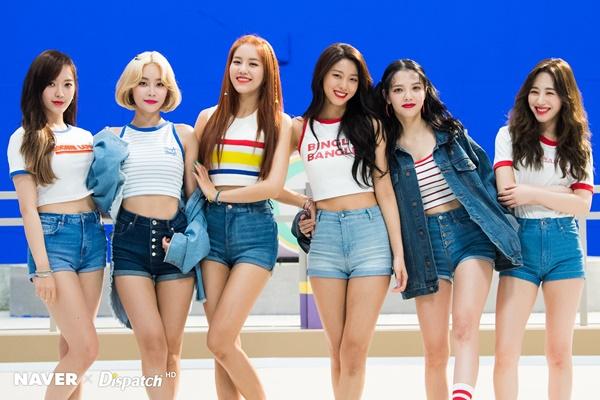 AOA thông báo trở lại đường đua Kpop vào tháng 11 tới. Hiện mọi thông tin liên quan đến album đều được giữ bí mật.