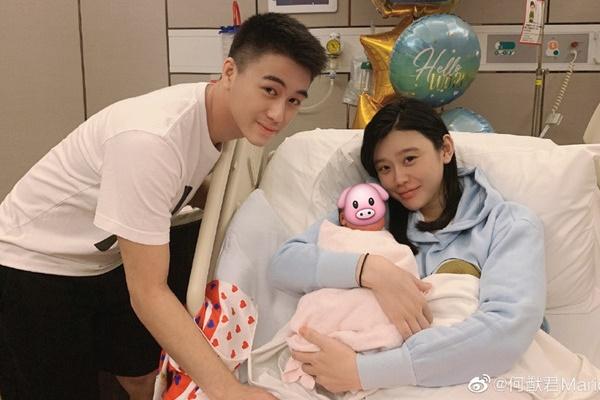 Hề Mộng Dao và con cháu họ Hà đau buồn vì sự ra đi của ‘vua sòng bạc’-4