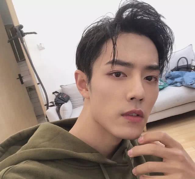 Tiêu Chiến tiết lộ cách giải tỏa áp lực, thừa nhận tửu lượng kém nên chỉ chọn lúc rảnh mới dám uống-9