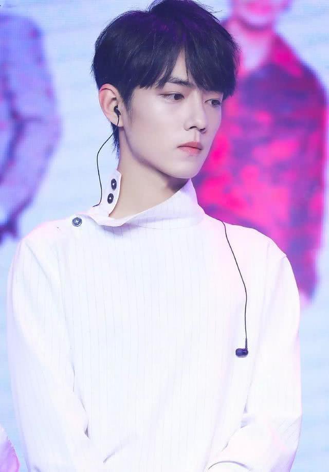 Tiêu Chiến tiết lộ cách giải tỏa áp lực, thừa nhận tửu lượng kém nên chỉ chọn lúc rảnh mới dám uống-11