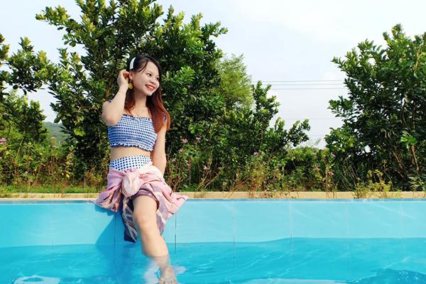 Người phụ nữ xinh đẹp khuyết một tay được chồng coi như của báu-5