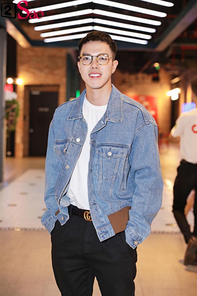 Sao nhập ngũ 2019: Jun Phạm ngại tắm nude, Anh Đức... khỏa thân chạy vòng vòng-4