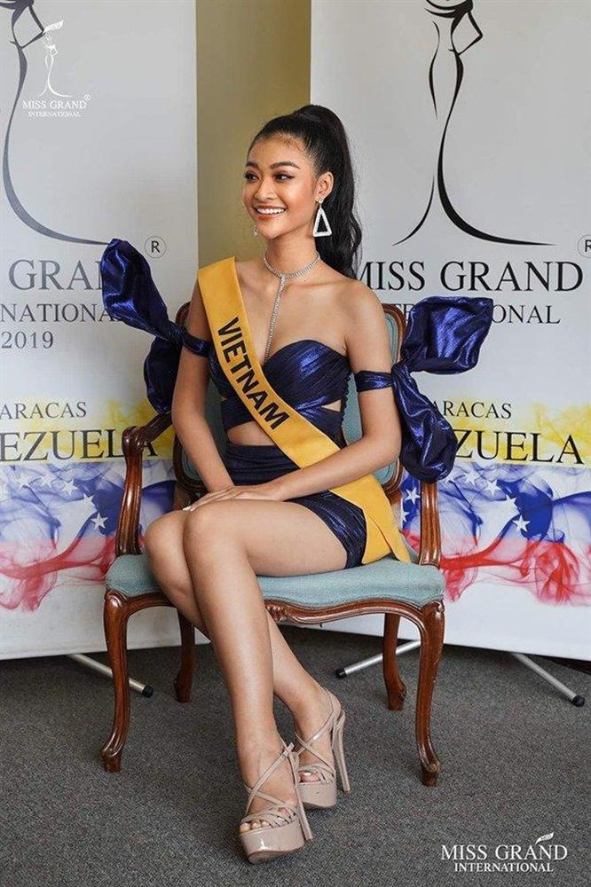 Sáng sớm mai, liệu Kiều Loan có mang được vương miện Miss Grand International 2019 về cho Việt Nam?-4