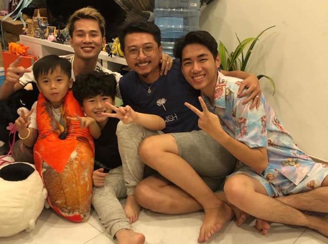 Hứa Minh Đạt đưa các con thăm nhà Jack và K-ICM-2