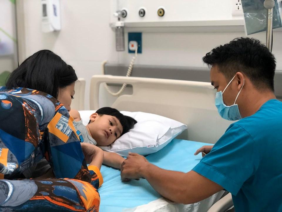 Ngọc Lan đáp trả gay gắt khi bị chỉ trích dạy chồng không được lại đổ lên đầu con nít-5